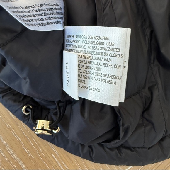 Michael Kors Black Quilted Jacket- read before buying - Picture 10 of 13